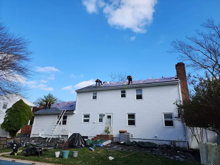 E.Z. DOES IT - CLAIMS AND CONSTRUCTION LLC Picture 10