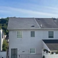 Royal Roofing and Renovations ico