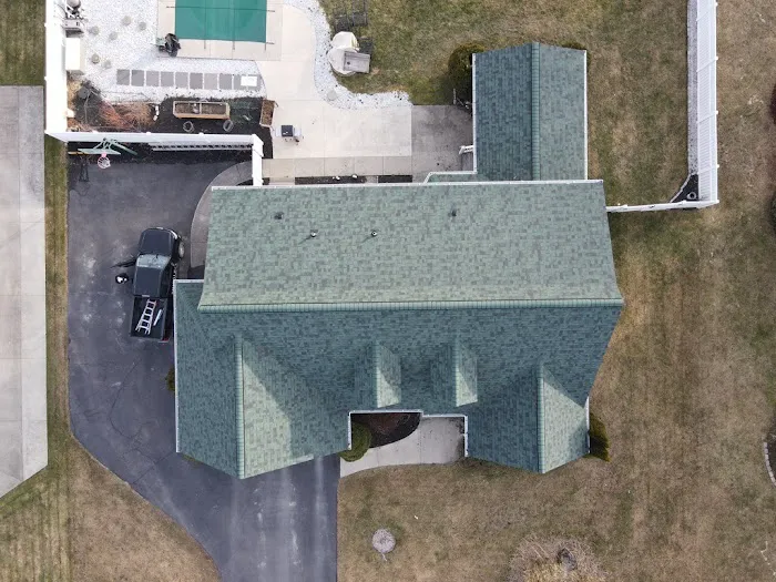 ShingleMe Roofing Picture 6