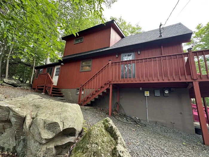 Crooked Ladder Roofing of NEPA Picture 5