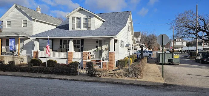 The Roof Brothers Picture 3