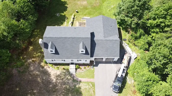 Cruz Roofing and Siding Picture 10