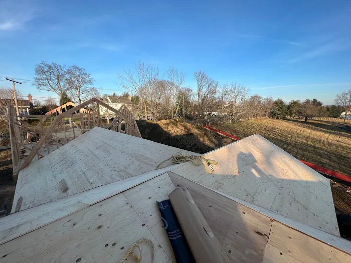 Cedar & Copper Picture 9