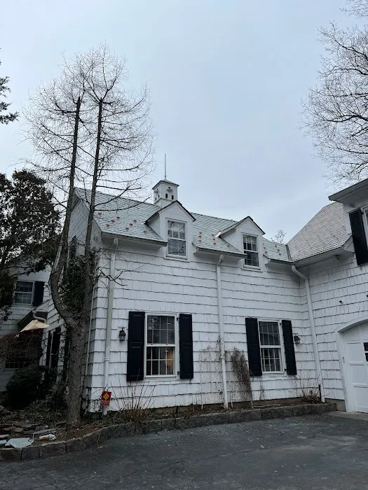 Cedar & Copper Picture 8