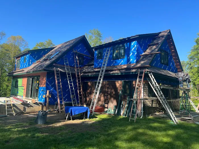 Cedar & Copper Picture 10