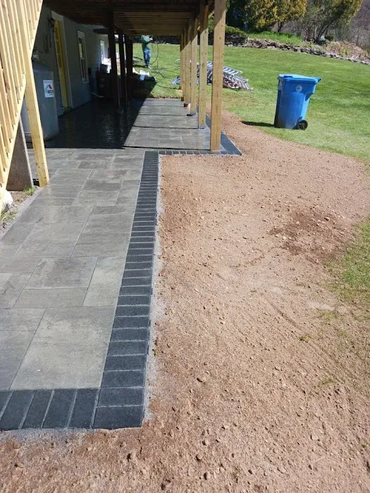 E&A Roofing Company LLC Picture 5