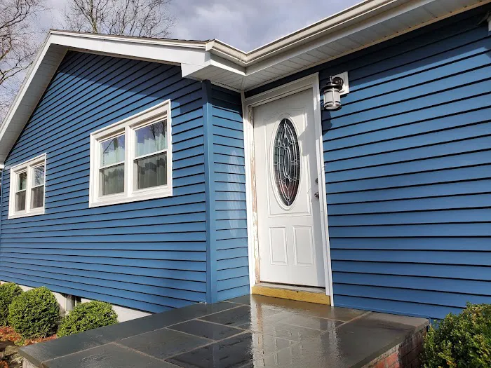 City Roofing & Siding Picture 2