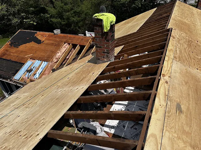 CHE ROOFING Picture 5