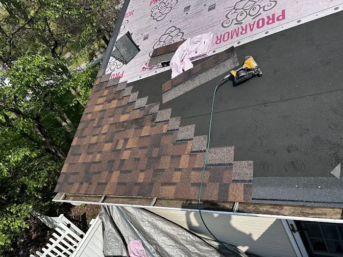 CHE ROOFING Picture 6