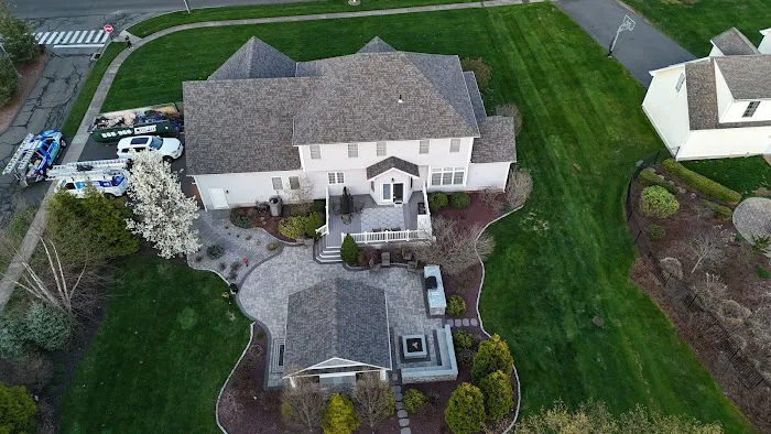 Lifetime Quality Roofing LLC Picture 8