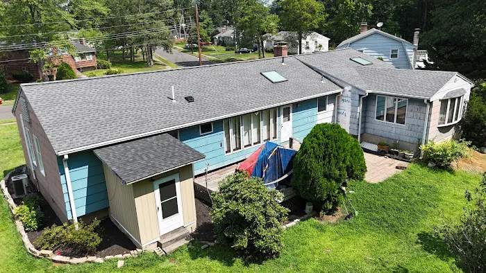 Rubman Construction LLC Roofing & Siding Service Picture 3