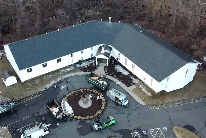 Smart Roofing LLC Picture 2