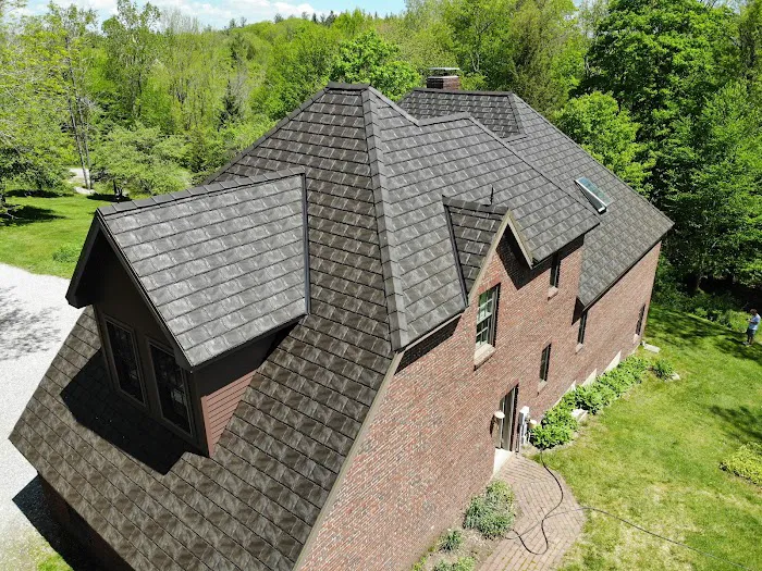 River Valley Roofers LLC Picture 2