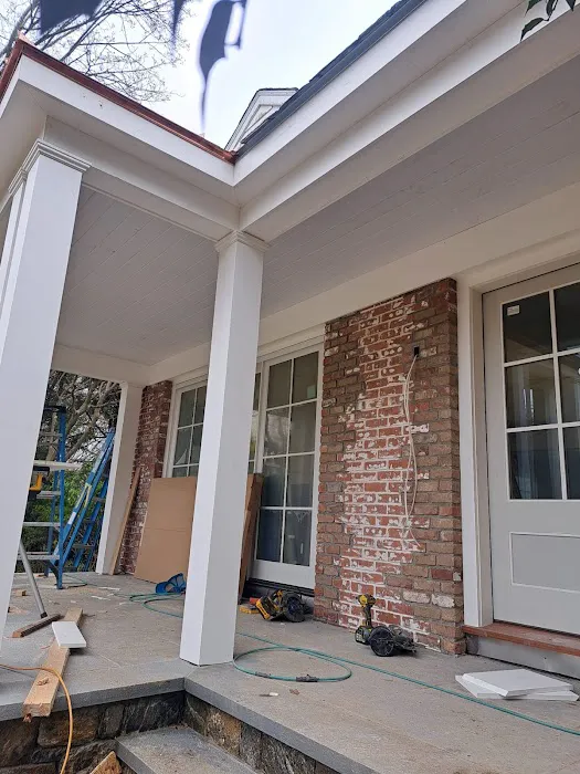 D&J CARPENTRY ROOFING LLC Picture 2