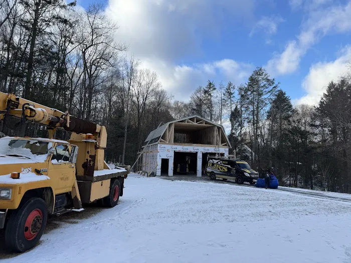 ILIR'S CONSTRUCTION LLC Picture 3