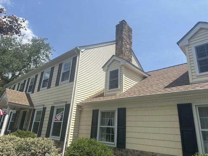 Green Roofing and Construction Picture 2