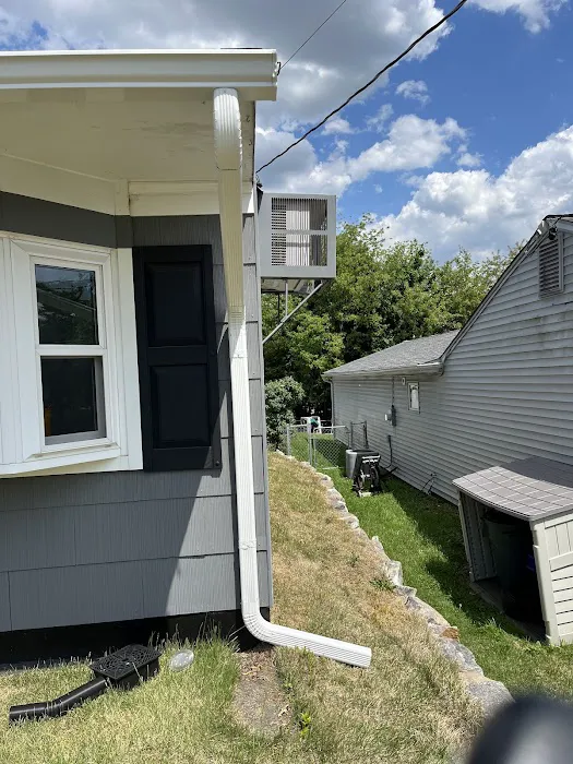 Surf & Turf Roofing and Gutters Picture 2