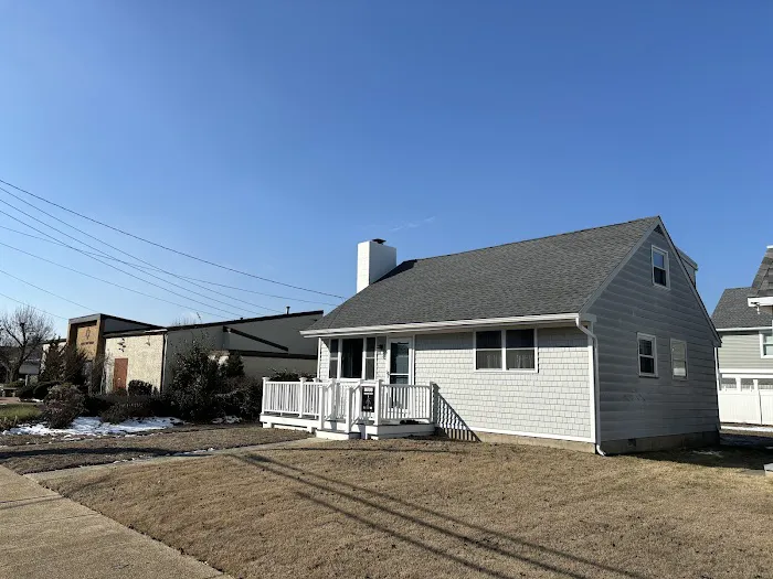 OCHOA ROOFING LLC Picture 5