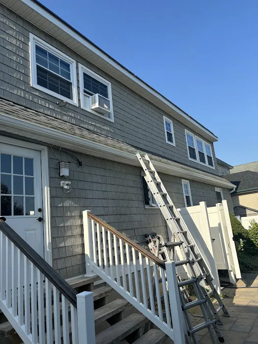 OCHOA ROOFING LLC Picture 8