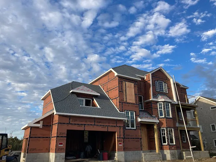 OCHOA ROOFING LLC Picture 10