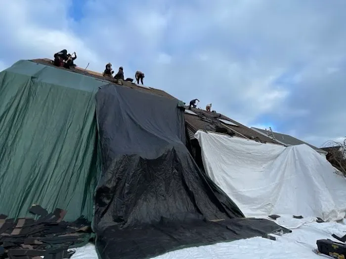 Top Notch Roofing & Siding Picture 7