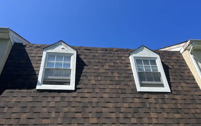 The Queen Team G.C. Picture 1