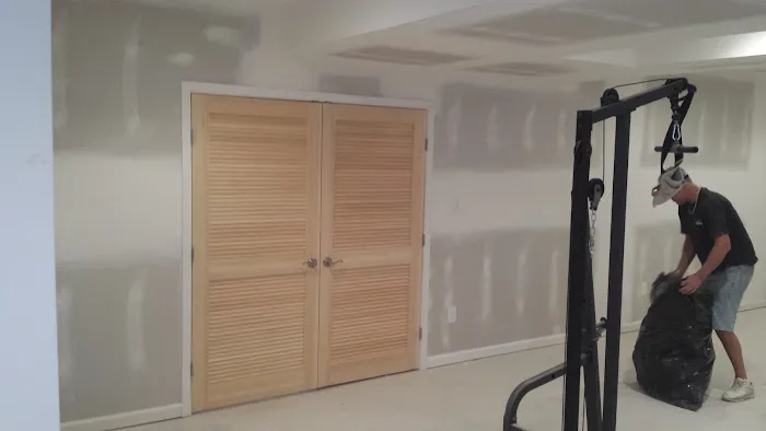 Frye Roofing & Construction Picture 2