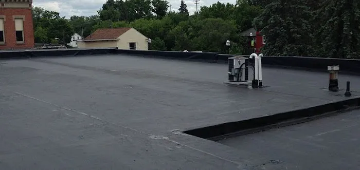 Mazzoni Roofing Picture 1