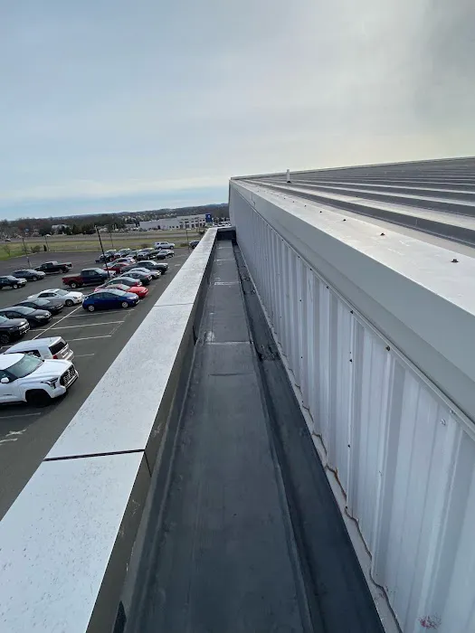 ELR Roofing LLC Picture 1