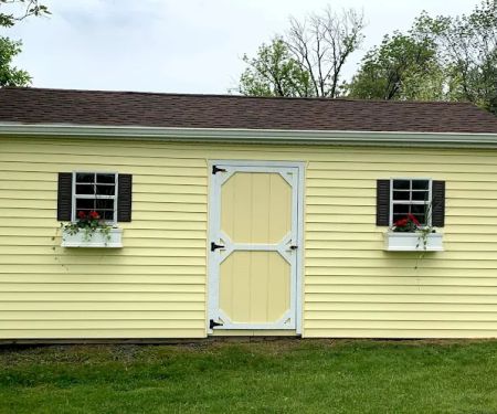 Dustin M Davis Roofing and Siding, LLC