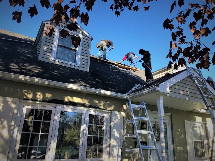 Peters Roofing and Gutters Inc Picture 10