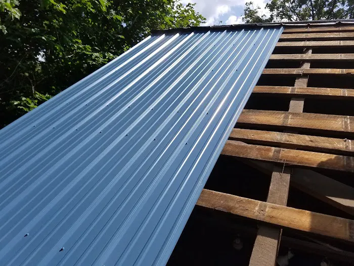 Hard-Line Roofing Contractor LLC Picture 4