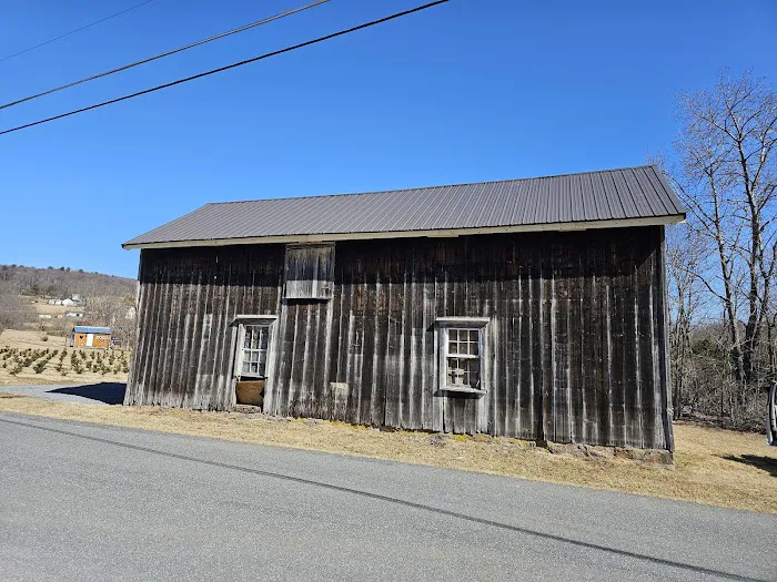 Hard-Line Roofing Contractor LLC Picture 5