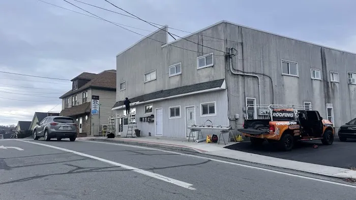 CT STRONG ROOFING LLC Picture 3