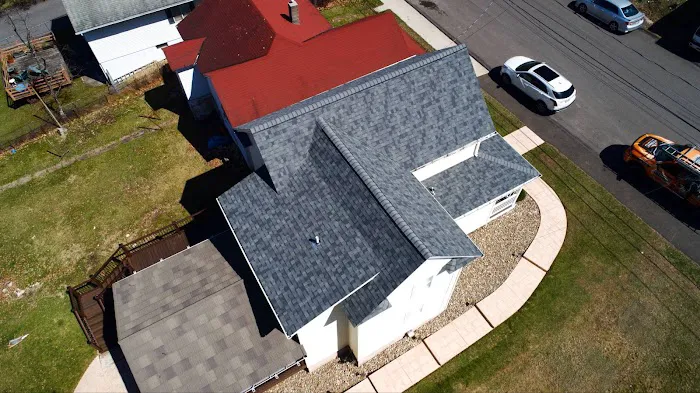 CT STRONG ROOFING LLC Picture 4