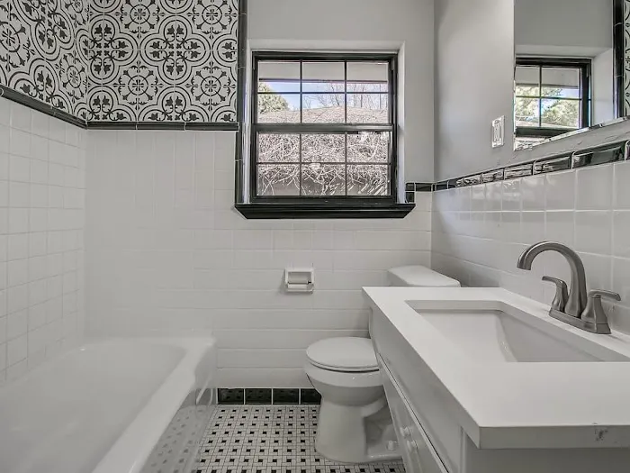 Orellana Carpentry LLC Picture 2