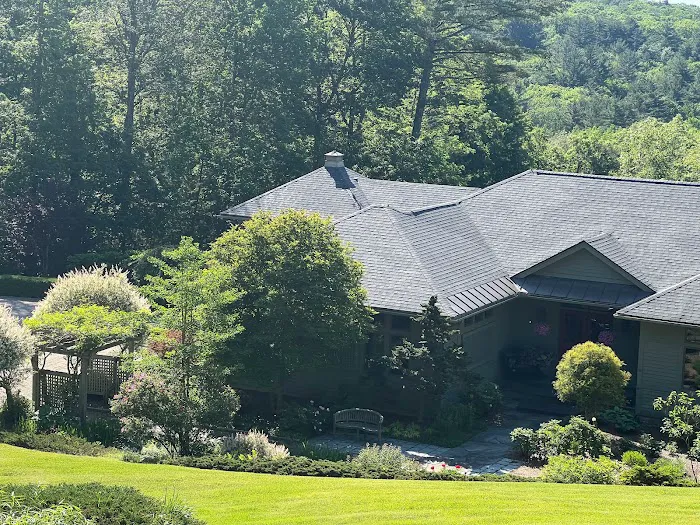 Berkshire Roofing Co LLC Picture 1