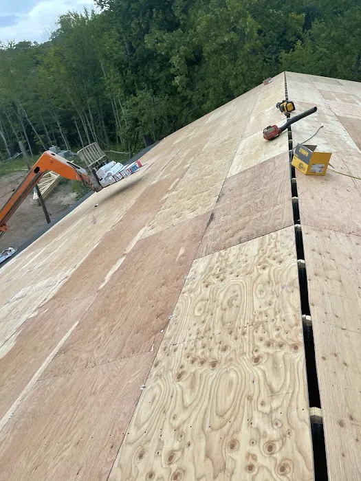 Pesantez Roofing Llc Picture 4