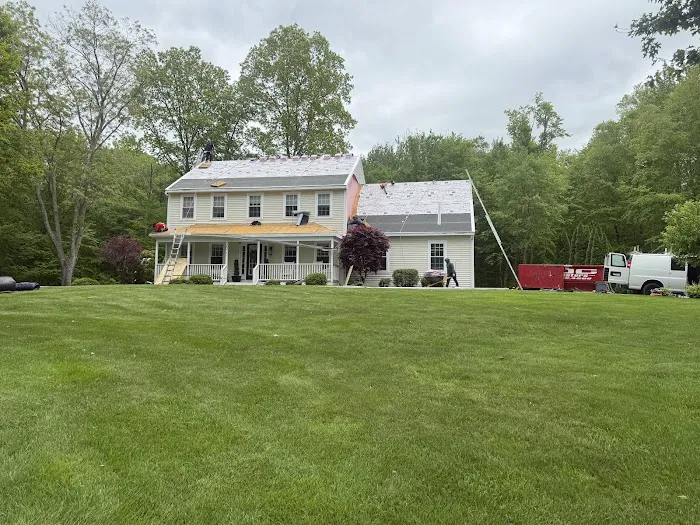 Max Roofing LLC Picture 5