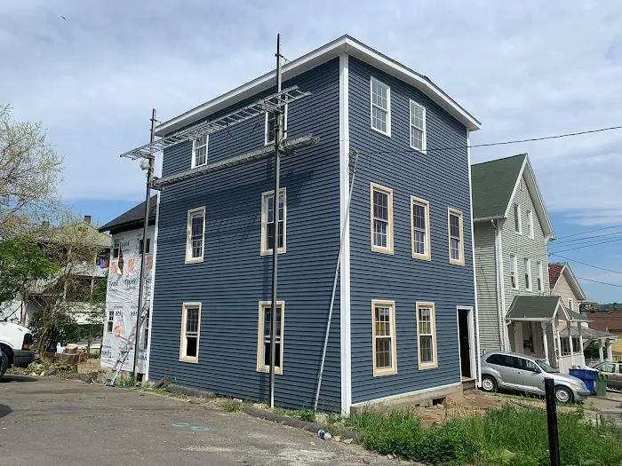 Max Roofing LLC Picture 2