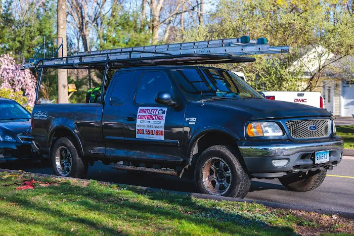 Bartlett Contracting, LLC | Roofing, Siding, Windows & More! Picture 3