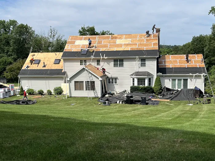 Epic Exteriors LLC Picture 1