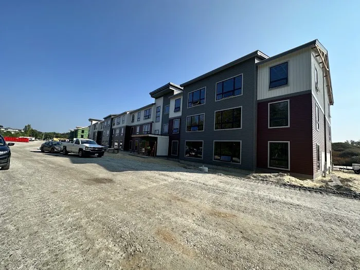 QSH CONSTRUCTION Picture 2