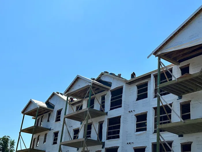 QSH CONSTRUCTION Picture 9