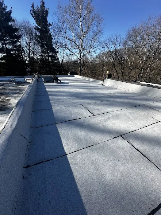 EM Renovations LLC Picture 5