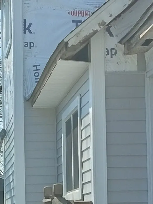 Umo Roofing LLC Picture 7