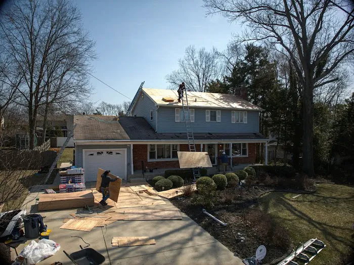 American Construction Roofing, Siding and Windows Picture 4