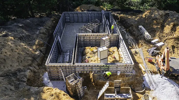 Avis Builders Picture 2