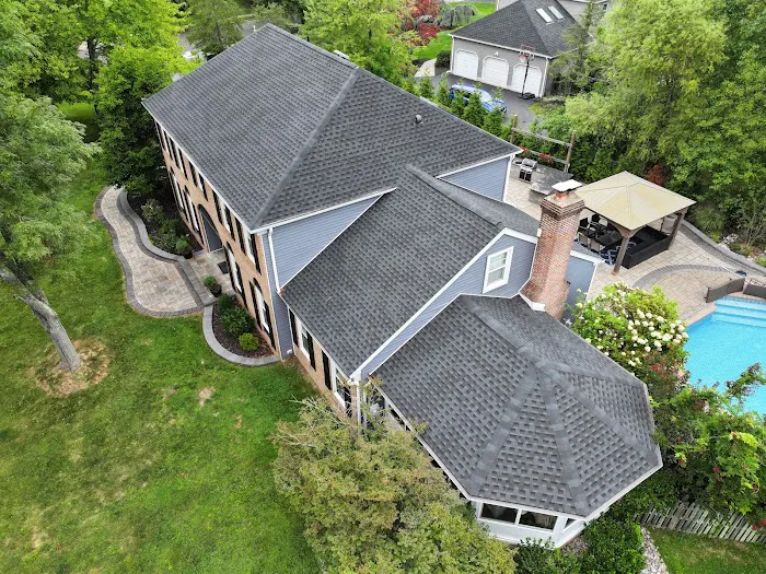 Avis Builders Picture 9