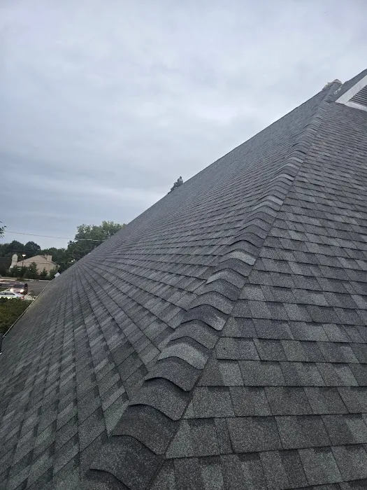 Walker Roofing & Siding Picture 2